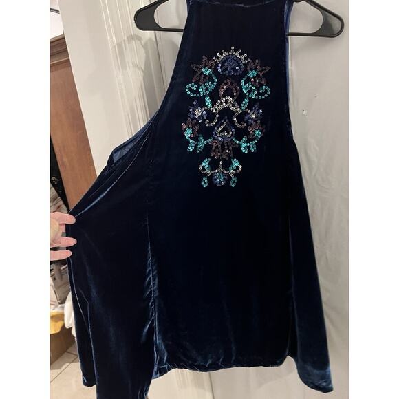 FREE PEOPLE Blue Jill's Sequin Velvet Halter Swing Mini Dress Sz S Skull Pattern - Picture 5 of 10
